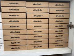 Card ghi hình AV + Svideo chuẩn PCI-E AverMedia C725