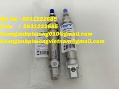 Hàng mới - Xy lanh dạng tròn DSNU-25-50-P-A Festo